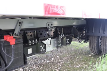 ����E˳�� 2025�� ���綯 4X2 Һɲ 3.8�׵�����ʽ�Ῠ ʱ���°�63.75kWhͼƬ