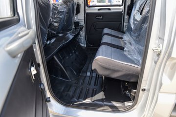 �ɵ���;GX 1.6L���� 122���� 5�� 3.02��˫������΢��ͼƬ