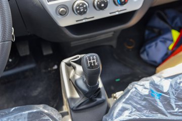 �ɵ���;GX 1.6L���� 122���� 5�� 3.02��˫������΢��ͼƬ