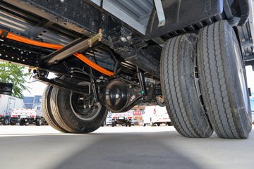 ����Ծ�� ����T2 Һɲ 4.2�׵��Ŵ��綯�����Ῠ ����74.47kWhͼƬ