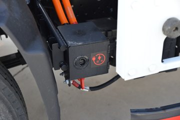 ����Ծ�� ����T2 Һɲ 4.2�׵��Ŵ��綯�����Ῠ ����74.47kWhͼƬ