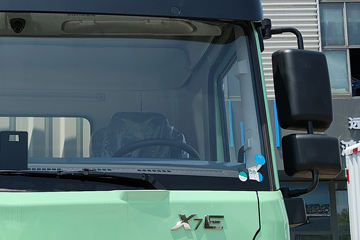 Զ��X7E 4X2 9.6�׻���ʽ���綯��������ʽ�ػ��� ����403kWhͼƬ