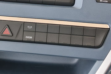 Զ��X7E 4X2 9.6�׻���ʽ���綯��������ʽ�ػ��� ����403kWhͼƬ