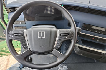 Զ��X7E 4X2 9.6�׻���ʽ���綯��������ʽ�ػ��� ����403kWhͼƬ