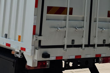 Զ��X7E 4X2 9.6�׻���ʽ���綯��������ʽ�ػ��� ����403kWhͼƬ
