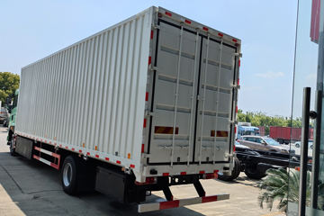Զ��X7E 4X2 9.6�׻���ʽ���綯��������ʽ�ػ��� ����403kWhͼƬ