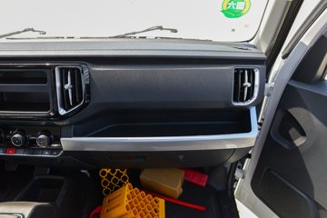 ʱ���캽S1 2.3L���� 122���� ������5�� 3.94���Ű�����΢��ͼƬ