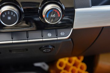 ʱ���캽S1 2.3L���� 122���� ������5�� 3.94���Ű�����΢��ͼƬ