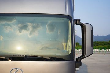 ���C9 �ȷ��� 4.315�׵��Ŵ��綯��ʽ�Ῠ ����ʱ��120kWhͼƬ