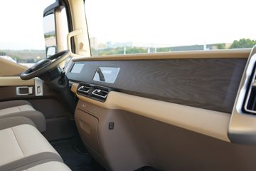���C9 �ȷ��� 4.315�׵��Ŵ��綯��ʽ�Ῠ ����ʱ��120kWhͼƬ