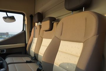 ���C9 �ȷ��� 4.315�׵��Ŵ��綯��ʽ�Ῠ ����ʱ��120kWhͼƬ