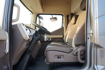 ���C9 �ȷ��� 4.315�׵��Ŵ��綯��ʽ�Ῠ ����ʱ��120kWhͼƬ