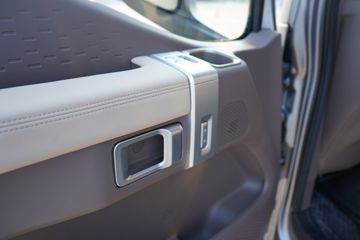 ���C9 �ȷ��� 4.315�׵��Ŵ��綯��ʽ�Ῠ ����ʱ��120kWhͼƬ