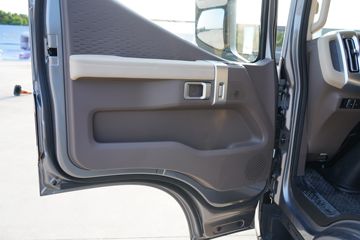 ���C9 �ȷ��� 4.315�׵��Ŵ��綯��ʽ�Ῠ ����ʱ��120kWhͼƬ