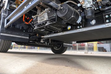 ŷ���� ����ES 4.5T 4.17�׵��Ŵ��綯��դʽ�Ῠ(��ɲ)100.46kWhͼƬ