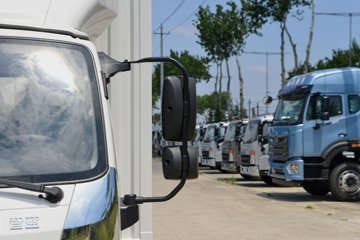 ������� ����EM 4.5T 4.14�׵��Ŵ��綯��ʽ�Ῠ63.75kWhͼƬ