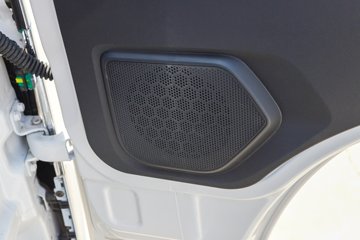 ������� ����EM 4.5T 4.14�׵��Ŵ��綯��ʽ�Ῠ63.75kWhͼƬ