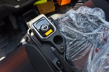 ������� ����EM 4.5T 4.14�׵��Ŵ��綯��ʽ�Ῠ63.75kWhͼƬ