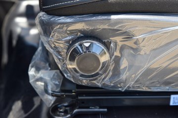 ������� ����EM 4.5T 4.14�׵��Ŵ��綯��ʽ�Ῠ63.75kWhͼƬ