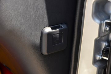 ���� ʱ���캽M6 2.5L���� 160���� ������6�� 3.8���Ű������ῨͼƬ