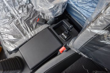 ���� ʱ���캽M6 2.5L���� 160���� ������6�� 3.8���Ű������ῨͼƬ