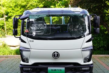 �ɵ�W7 2.7L CNG 190���� ��ʿ��8�� ��ɲ 4.15�׵��������ῨͼƬ