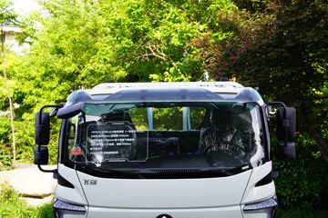 �ɵ�W7 2.7L CNG 190���� ��ʿ��8�� ��ɲ 4.15�׵��������ῨͼƬ
