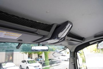 �ɵ�W7 2.7L CNG 190���� ��ʿ��8�� ��ɲ 4.15�׵��������ῨͼƬ