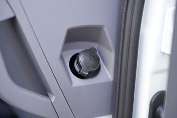 �ɵ�W7 2.7L CNG 190���� ��ʿ��8�� ��ɲ 4.15�׵��������ῨͼƬ