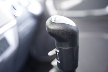 �ɵ�W7 2.7L CNG 190���� ��ʿ��8�� ��ɲ 4.15�׵��������ῨͼƬ