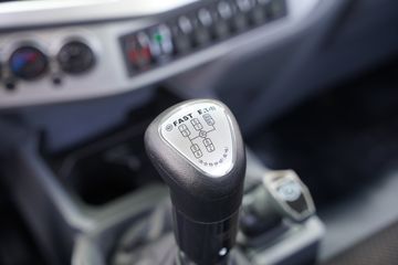 �ɵ�W7 2.7L CNG 190���� ��ʿ��8�� ��ɲ 4.15�׵��������ῨͼƬ