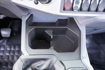 �ɵ�W7 2.7L CNG 190���� ��ʿ��8�� ��ɲ 4.15�׵��������ῨͼƬ