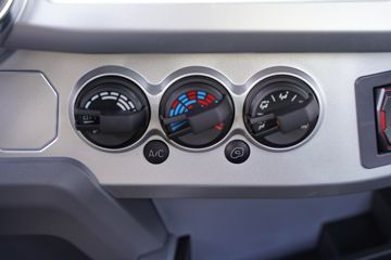 �ɵ�W7 2.7L CNG 190���� ��ʿ��8�� ��ɲ 4.15�׵��������ῨͼƬ
