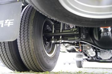 �ɵ�W7 2.7L CNG 190���� ��ʿ��8�� ��ɲ 4.15�׵��������ῨͼƬ