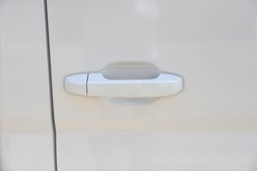 ʱ���캽S1 ��ҵ�� 1.6L���� 122���� ����5�� 3.1��˫������С��ͼƬ