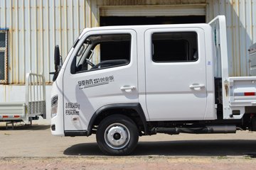 ʱ���캽S1 ��ҵ�� 1.6L���� 122���� ����5�� 3.1��˫������С��ͼƬ