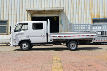 ʱ���캽S1 ��ҵ�� 1.6L���� 122���� ����5�� 3.1��˫������С��ͼƬ