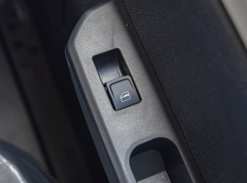 ʱ���캽S1 ��ҵ�� 1.6L���� 122���� ����5�� 3.1��˫������С��ͼƬ