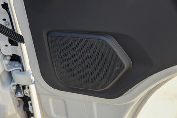 ʱ���캽S1 ��ҵ�� 1.6L���� 122���� ����5�� 3.1��˫������С��ͼƬ