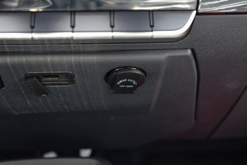 ʱ���캽S1 ��ҵ�� 1.6L���� 122���� ����5�� 3.1��˫������С��ͼƬ