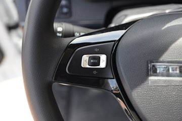 ʱ���캽S1 ��ҵ�� 1.6L���� 122���� ����5�� 3.1��˫������С��ͼƬ
