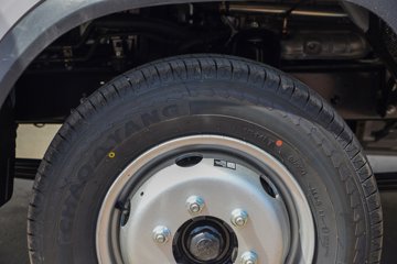 ʱ���캽S1 ��ҵ�� 1.6L���� 122���� ����5�� 3.1��˫������С��ͼƬ