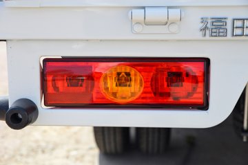 ʱ���캽S1 ��ҵ�� 1.6L���� 122���� ����5�� 3.1��˫������С��ͼƬ