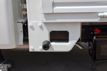 ʱ���캽S1 ��ҵ�� 1.6L���� 122���� ����5�� 3.1��˫������С��ͼƬ