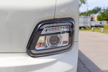 ���� ����M1 Pro ������ 1.6L 122���� ���� 3.1�׵�������΢��(��˫̥)ͼƬ