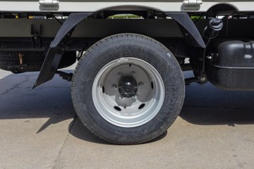 ���� ����M1 Pro ������ 1.6L 122���� ���� 3.1�׵�������΢��(��˫̥)ͼƬ