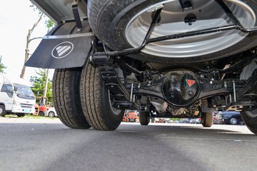 ���� ����M1 Pro ������ 1.6L 122���� ���� 3.1�׵�������΢��(��˫̥)ͼƬ