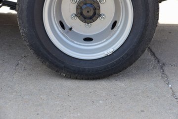 ���� ����M1 Pro ������ 1.6L 122���� ���� 3.1�׵�������΢��(��˫̥)ͼƬ