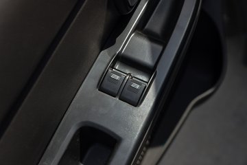 ���� ����V2 �ܶ��� 1.6L 122���� ���� 3.2�׵�������΢��ͼƬ