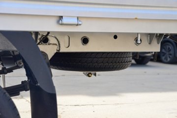 ���� ����V2 �ܶ��� 1.6L 122���� ���� 3.2�׵�������΢��ͼƬ